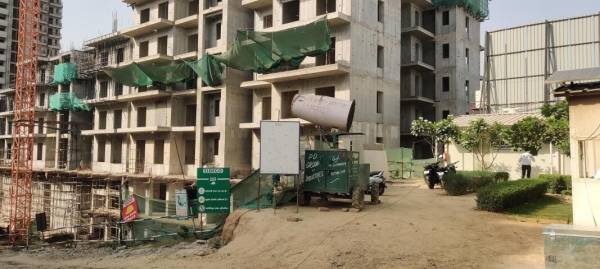 Construction Status Apr-25 constructionStatus of Eldeco La Vida Bella