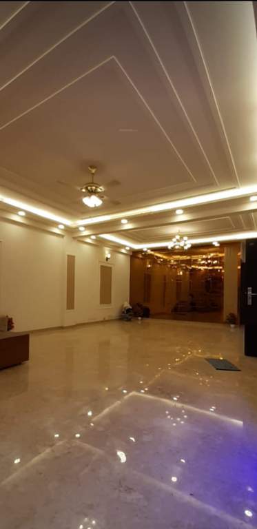 ultra luxurious floors Living Area