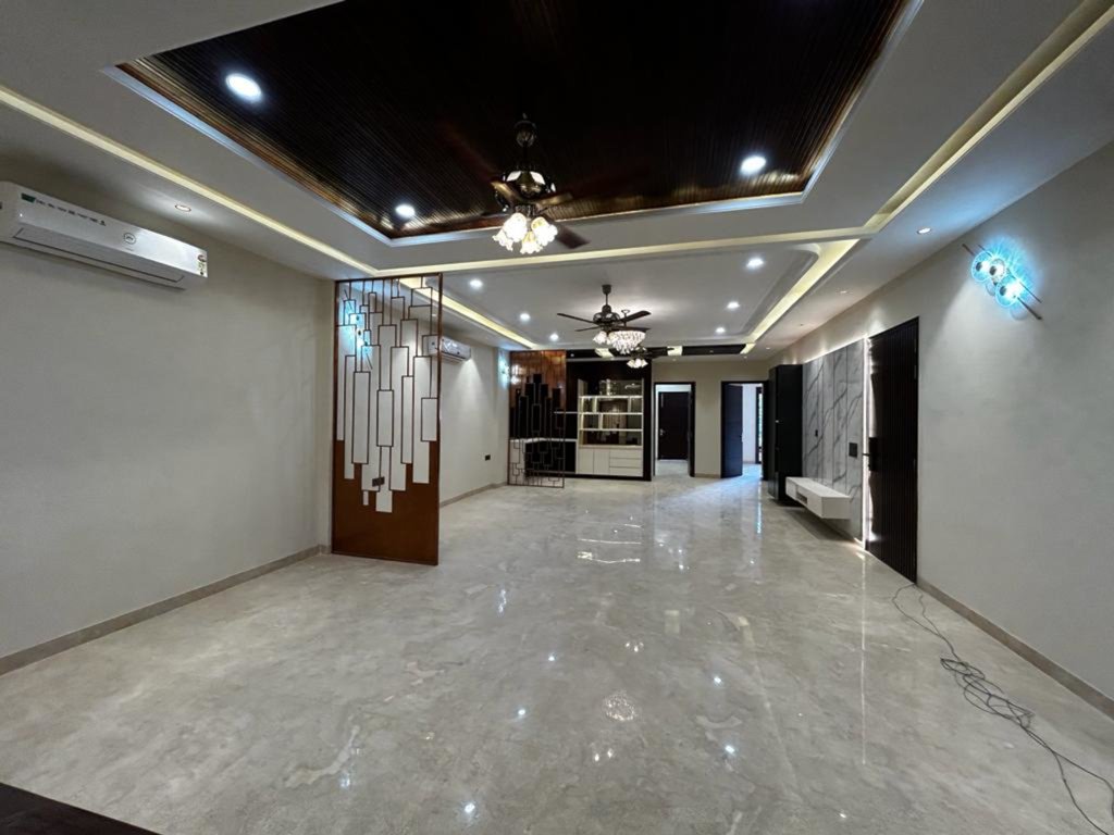  real homes Living Area