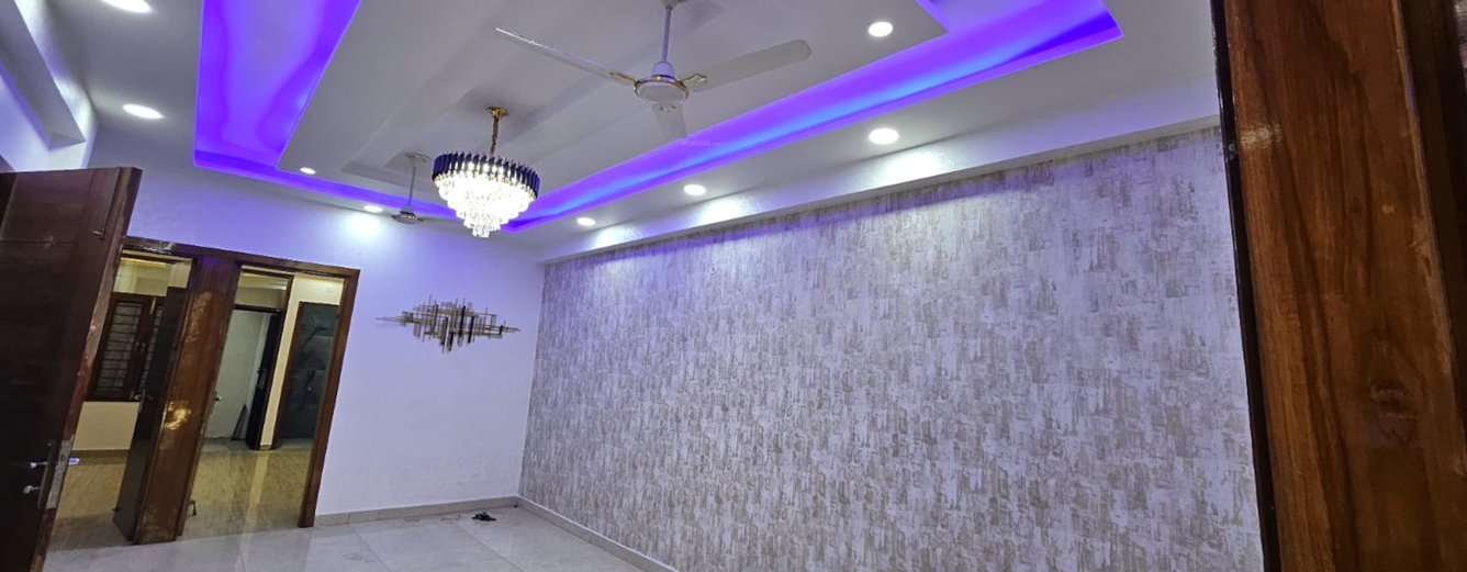  independent floors Bedroom