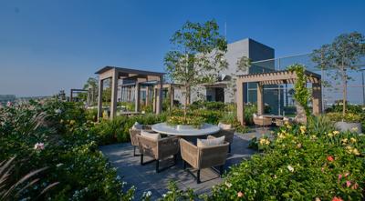  the-ark-voyage-to-the-star-tower-e-annex Terrace Garden