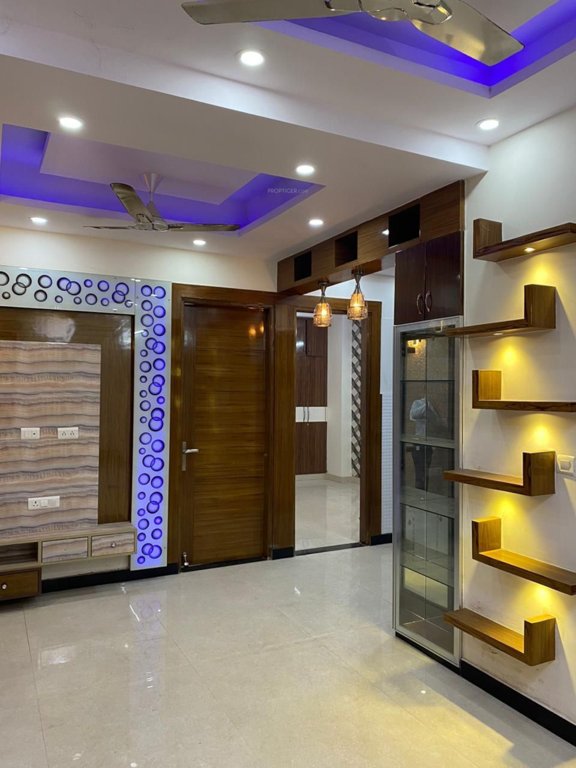  luxurious floors Living Area