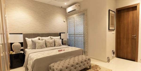  hola-chennai Bedroom