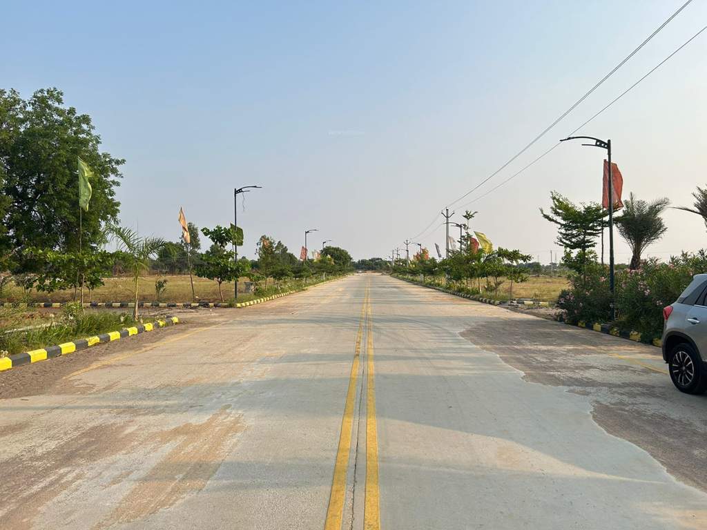  the rising maheshwaram golden city Plot