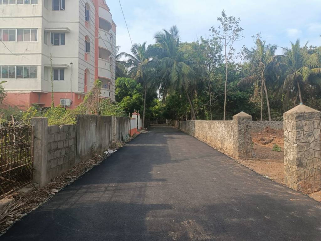  southbay 2 o Internal Roads & Footpaths