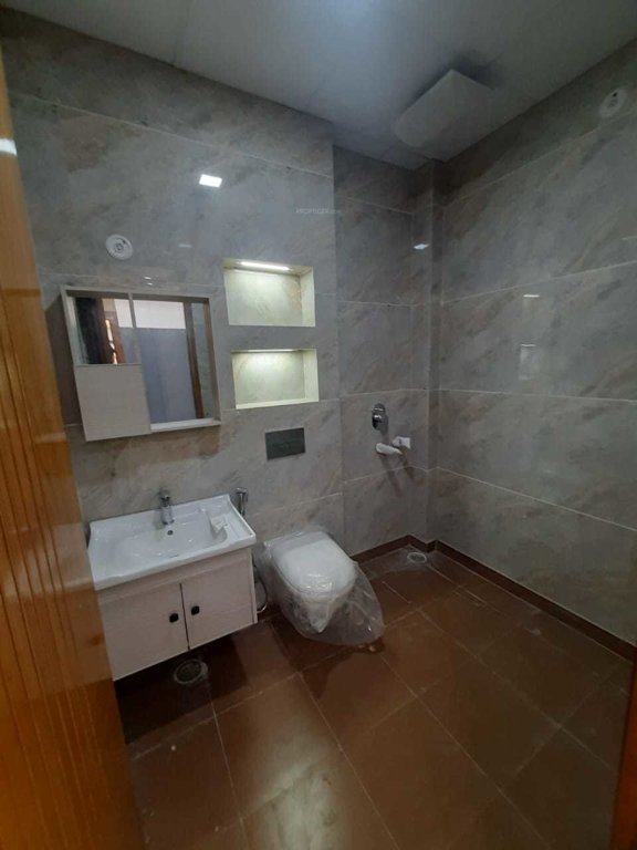  luxury designer floor vaishali Bathroom