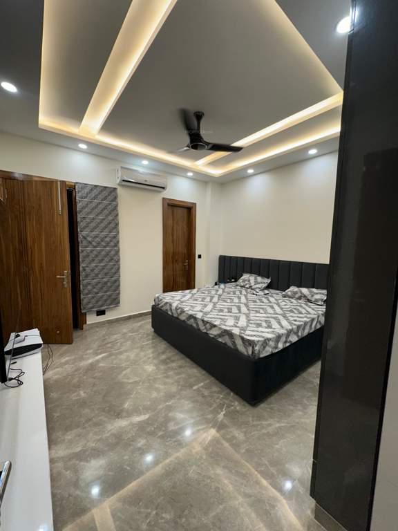  mrs ultra luxury independent floors Bedroom