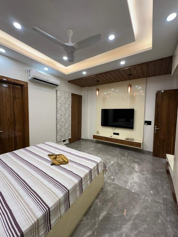  mrs ultra luxury independent floors Bedroom