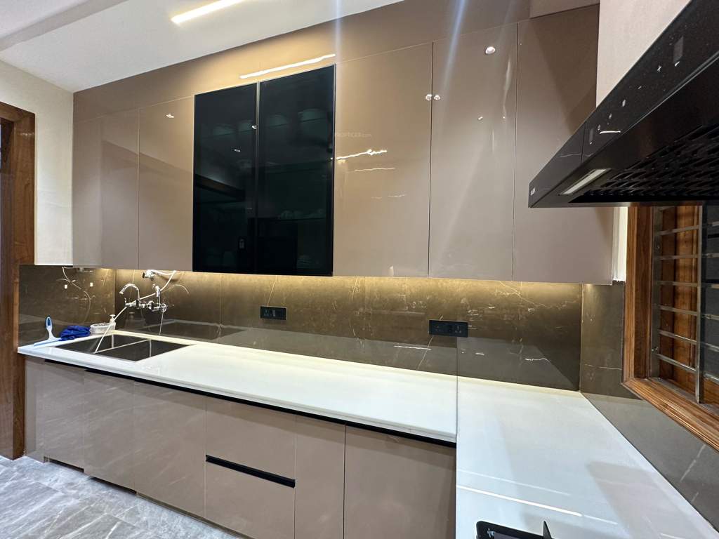  mrs ultra luxury independent floors Kitchen