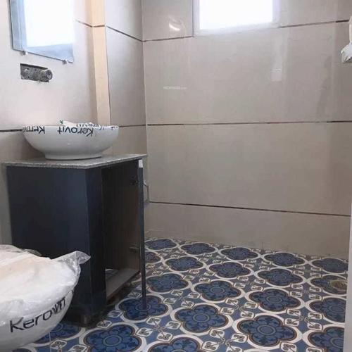 Bathroom home-craft-luxury-floors-250-sq-yd Bathroom