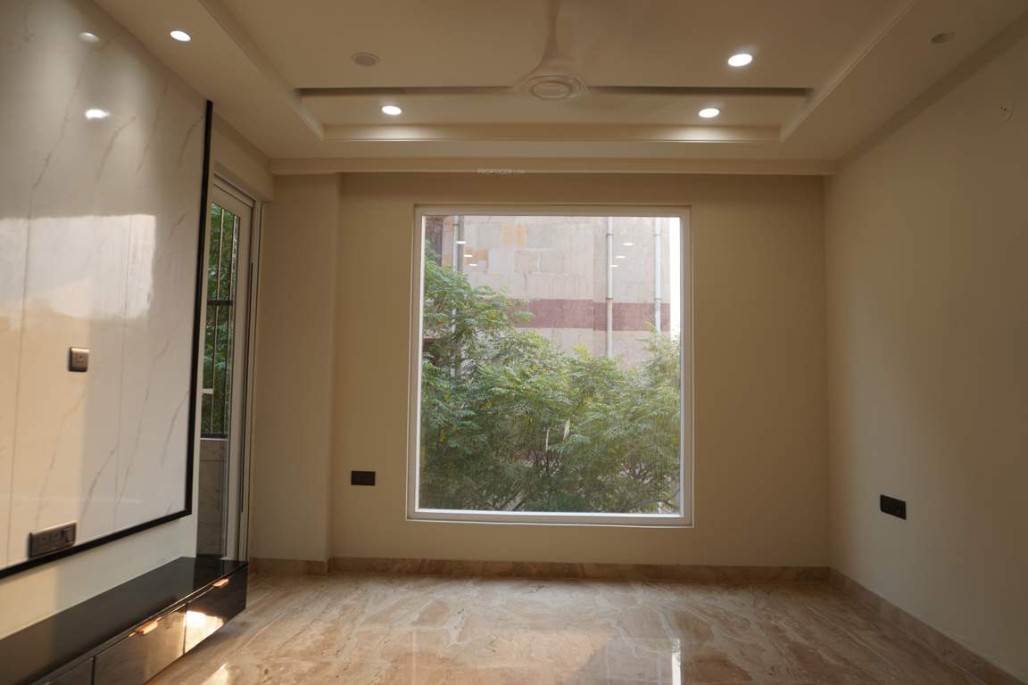  luxury floors Living Area