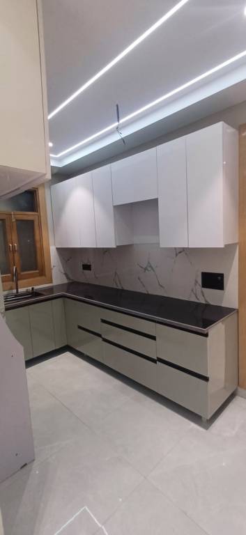  sr luxury homes Kitchen