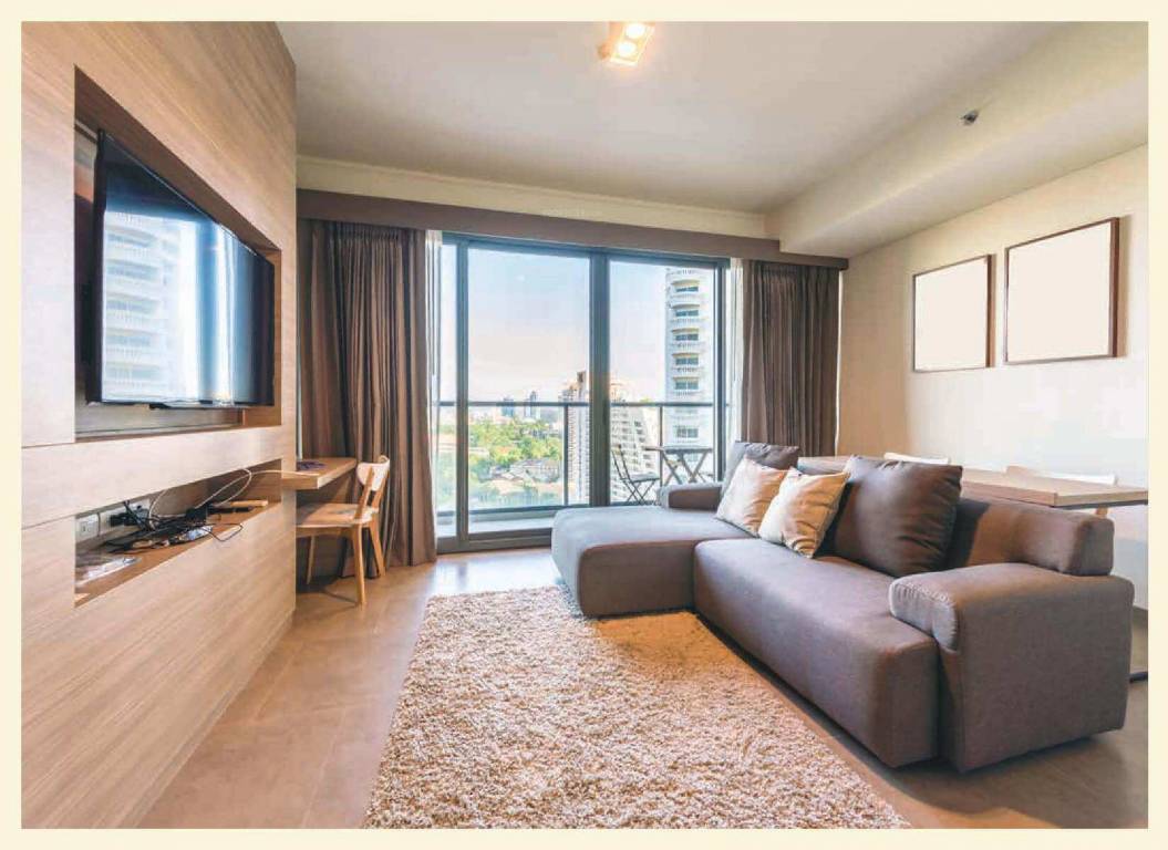  elysia iv Living Area