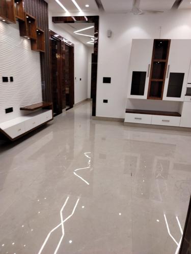  sr-ultra-luxury-floors Living Area