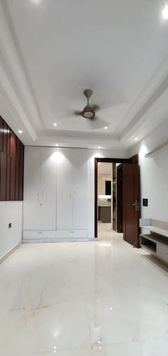  sr-ultra-luxury-floors Living Area