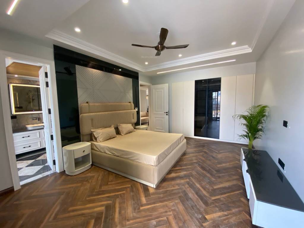  luxury builder floors 25 Bedroom