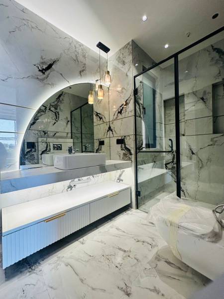  luxury-builder-floors-28 Bathroom