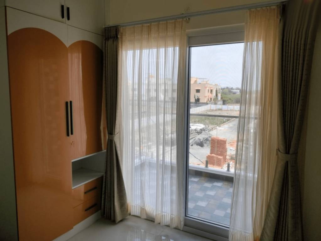  golden villa Bedroom