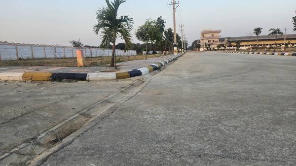  shashwita-sahasra Plot