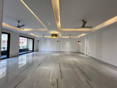  royal-floors-by-bindal-homes-450-sq-yards Living Area
