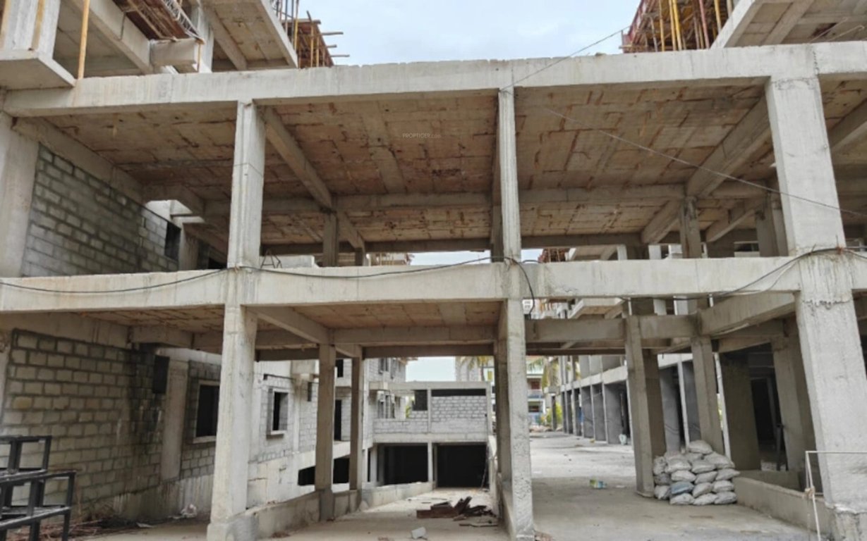  swarovski Swarovski Construction Status July 25