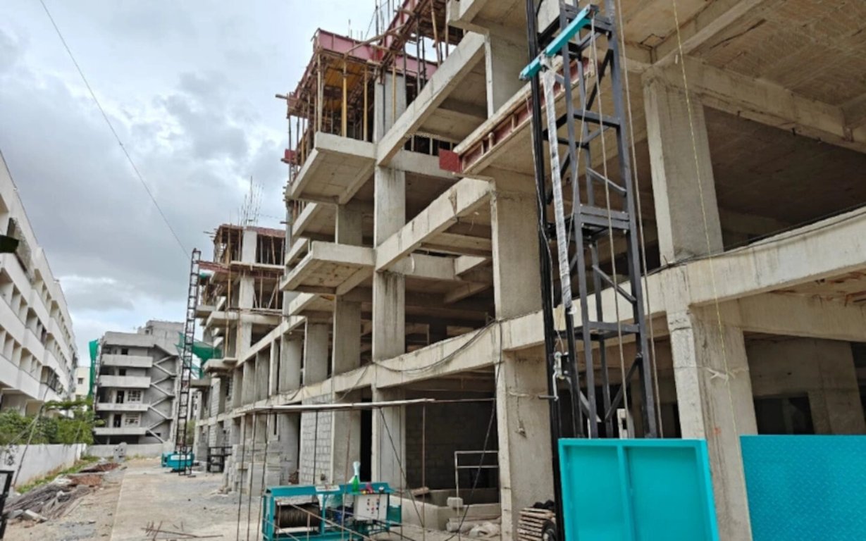  swarovski Swarovski Construction Status July 25