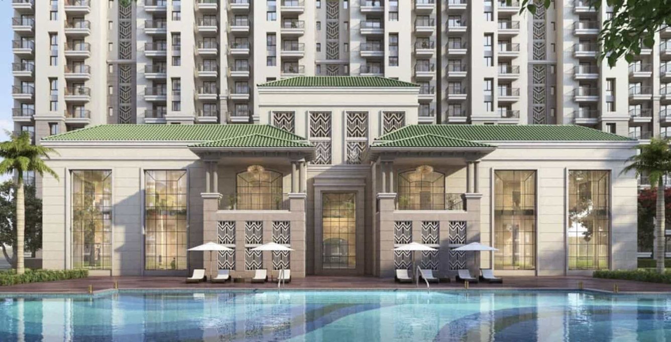 global city walk Swimming Pool