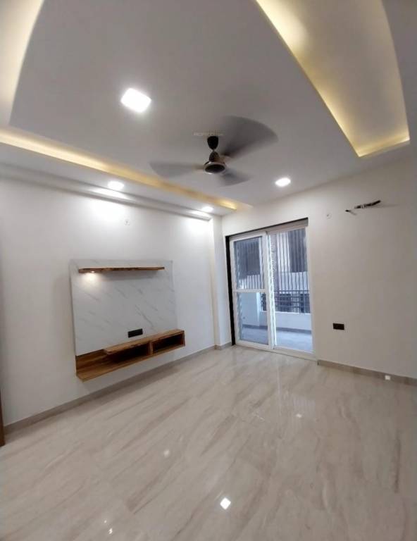  smart builder floor Bedroom