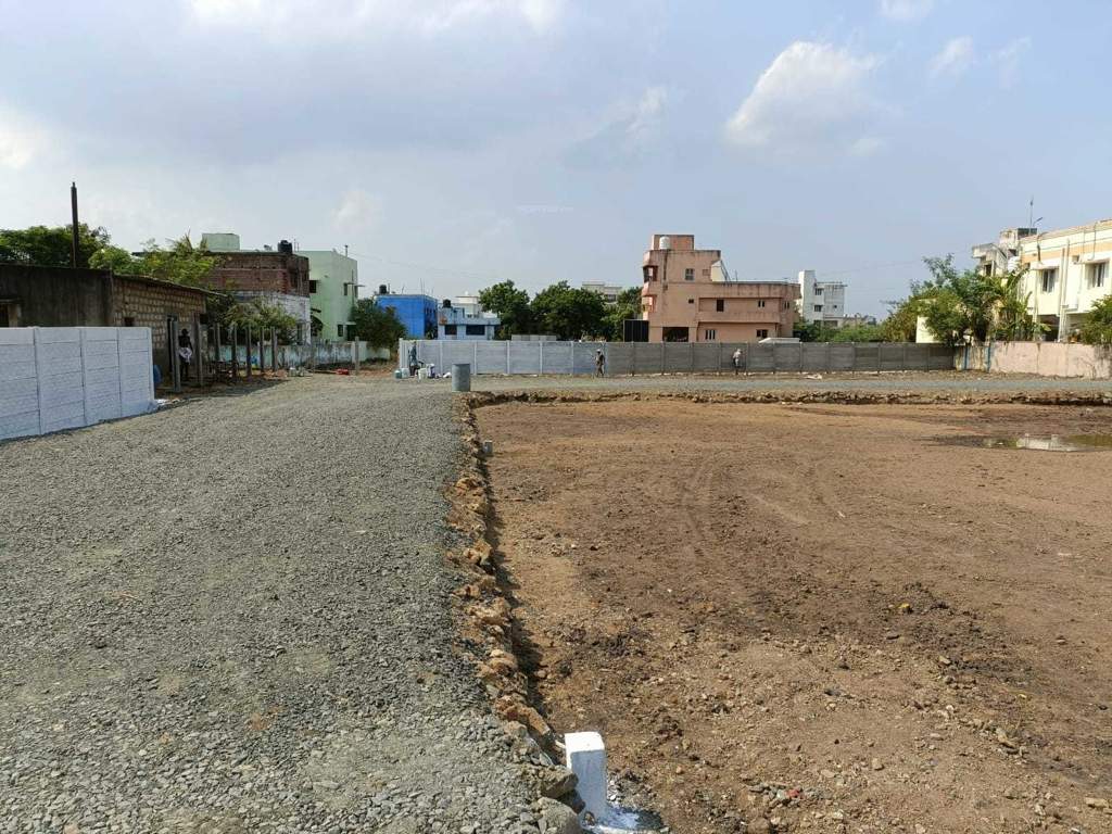  akash nagar Plot