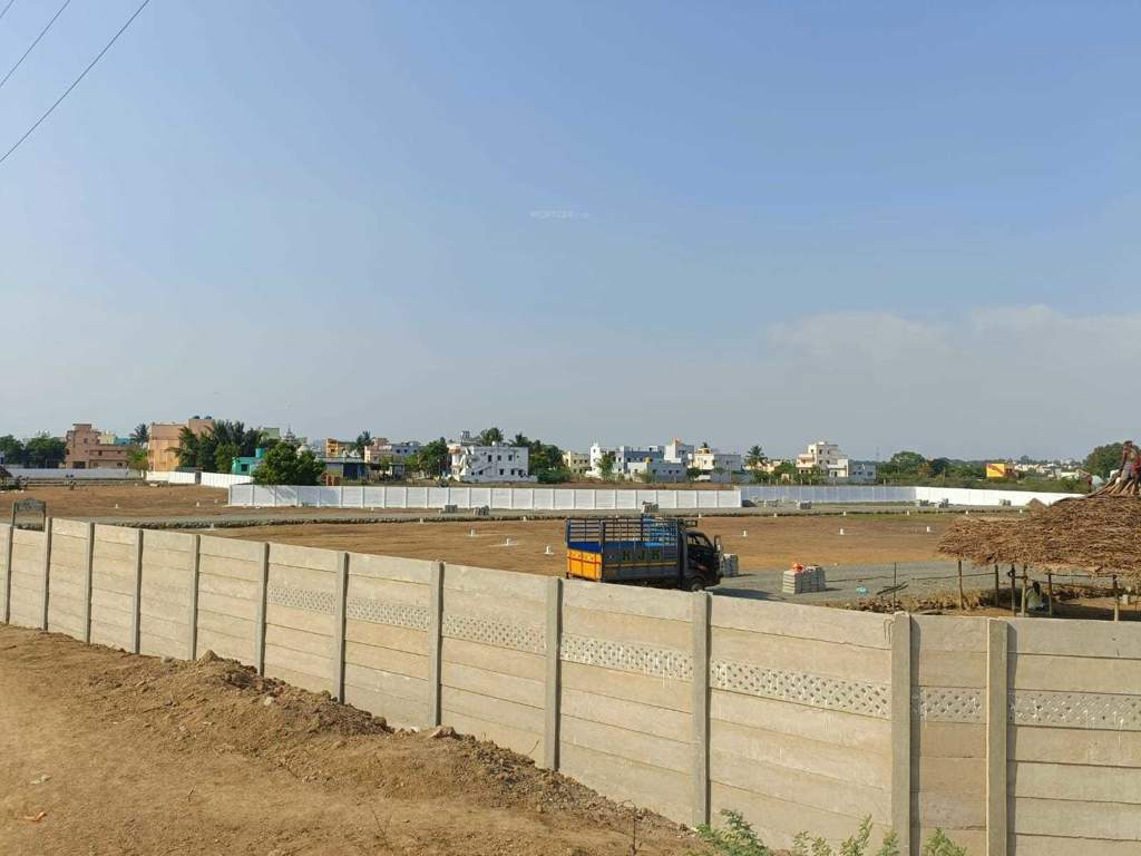  akash nagar Plot