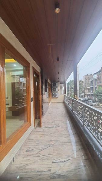  sethi-luxury-homes Balcony