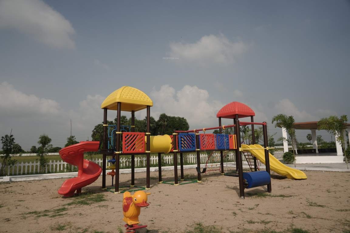  shanthi royal park Children's play area