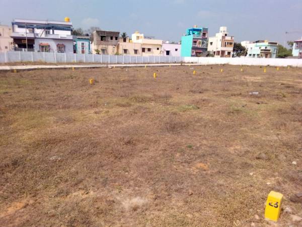  brindhavan-gardan Plot