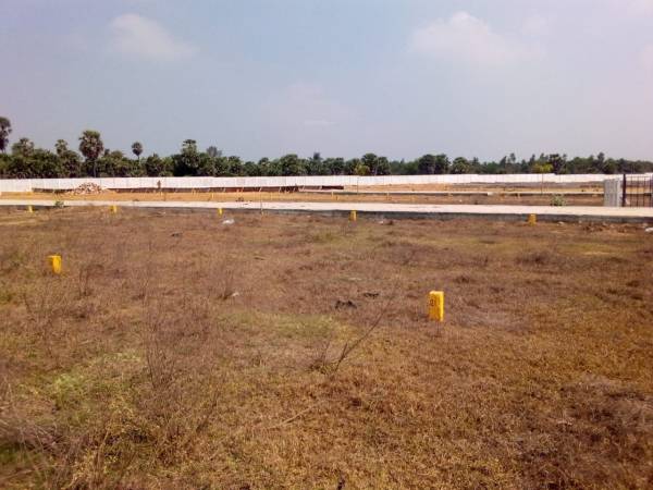  brindhavan-gardan Plot