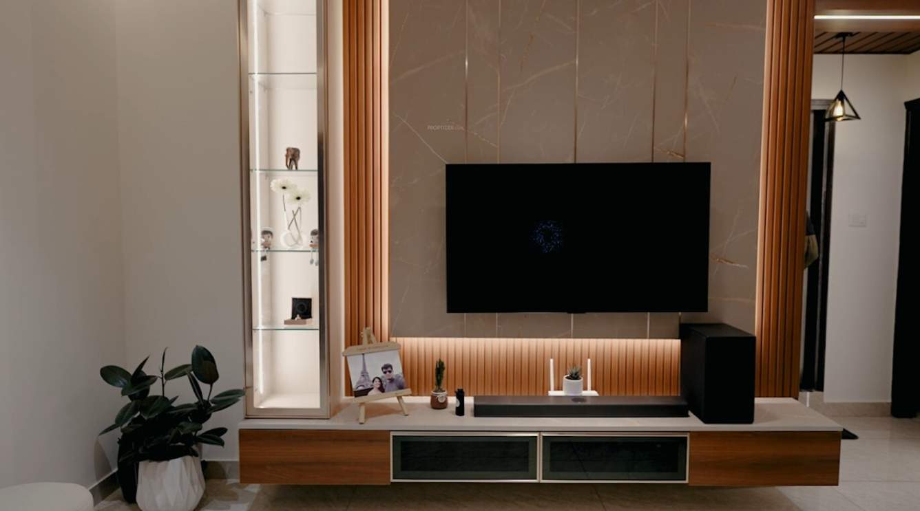  pioneer krs park royal Living Area