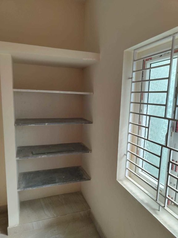  sri sai tharun flats Bedroom