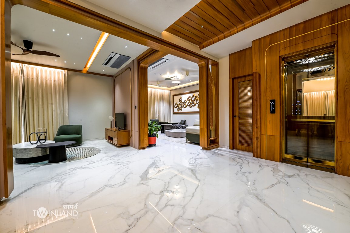  twinland Living Area