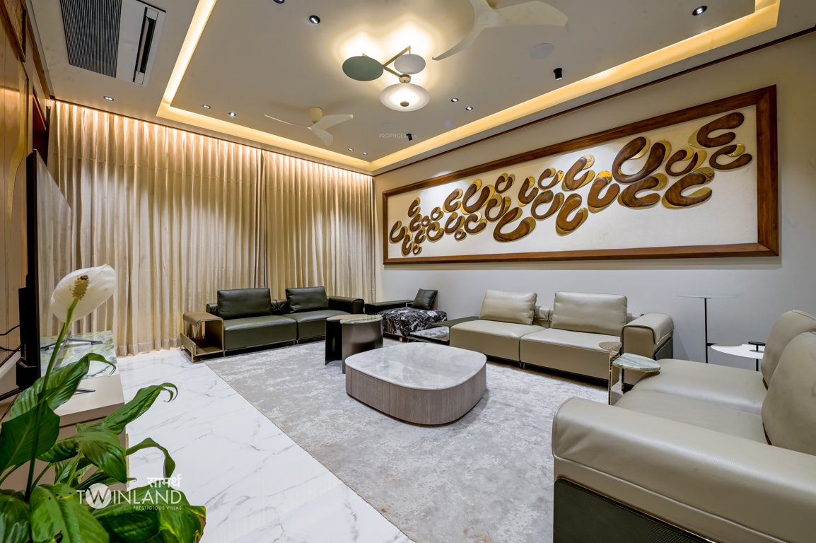  twinland Living Area