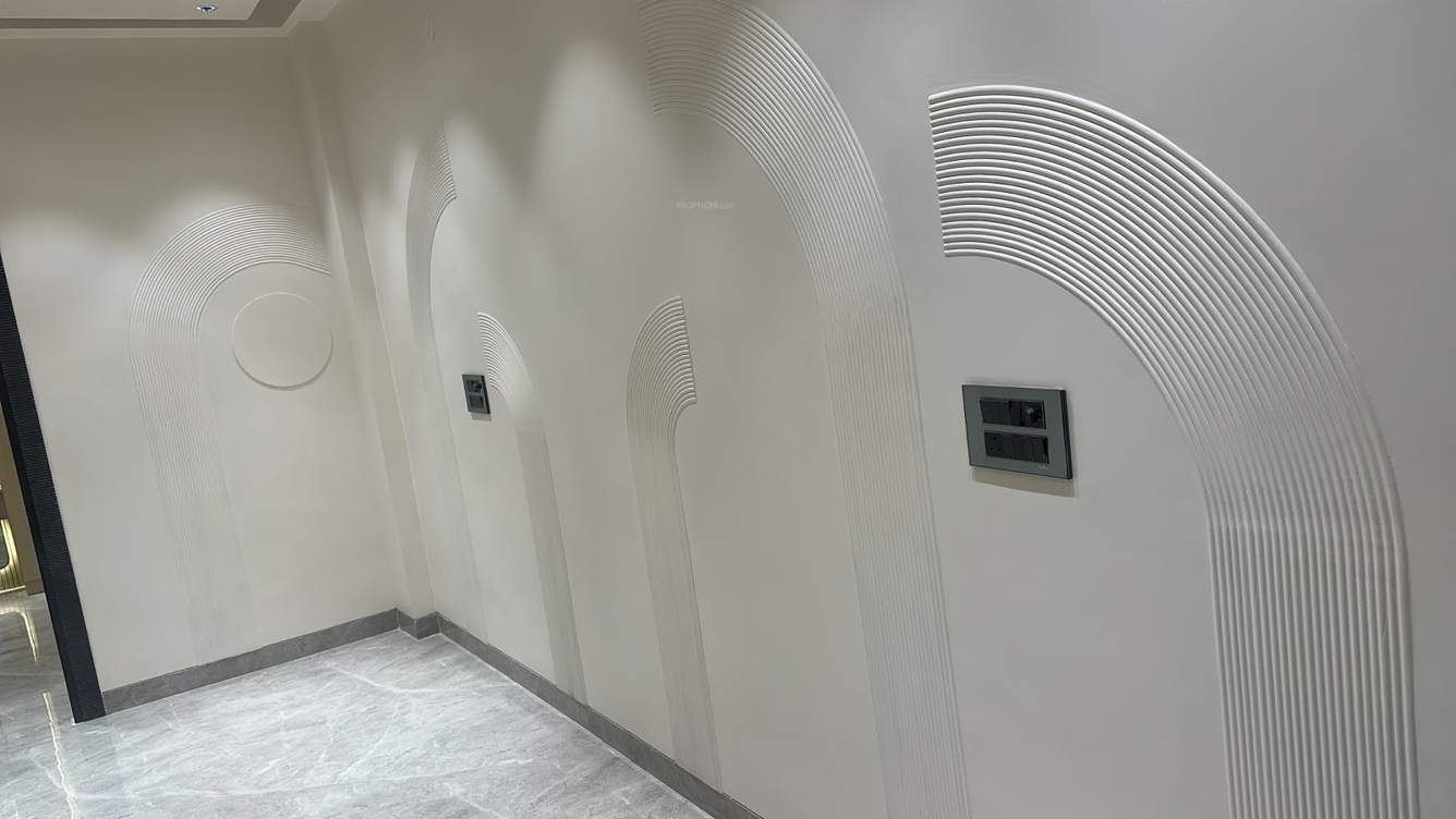  independent floors Bedroom