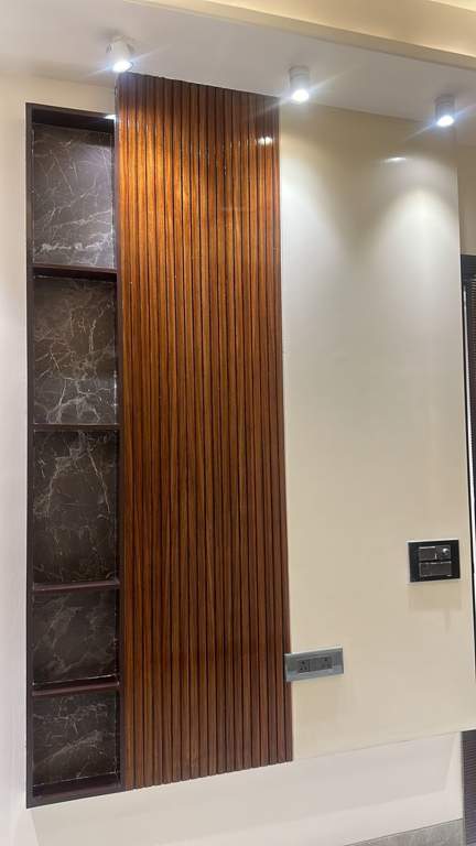  independent floors Bedroom