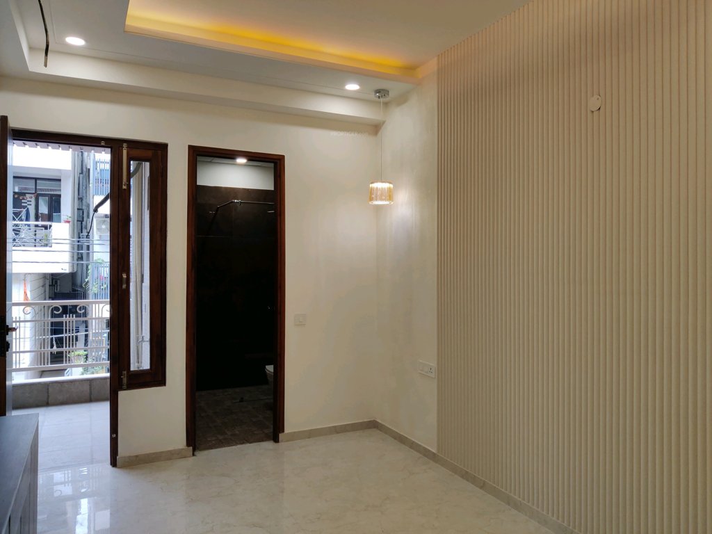  luxury floors Living Area