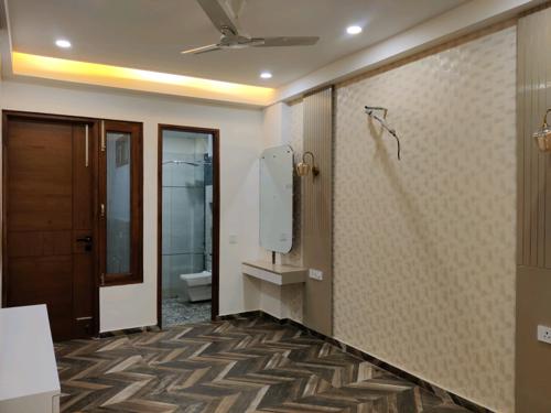  luxury-floors Living Area