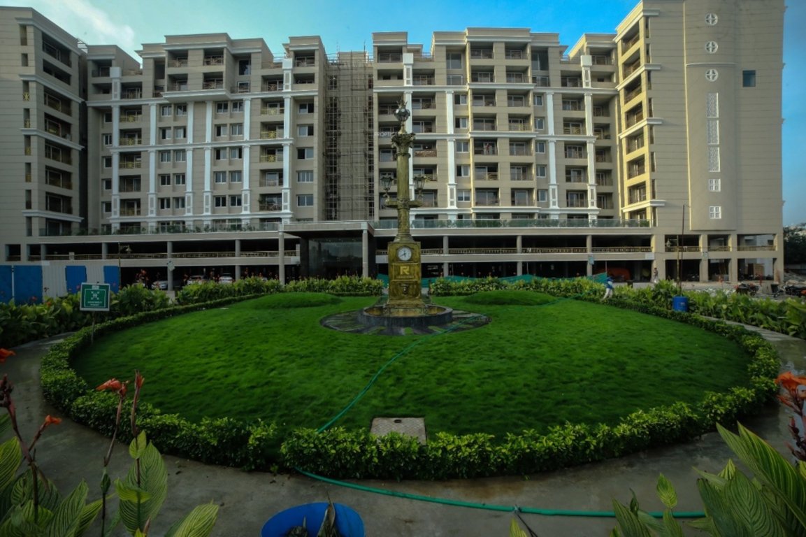 the residence Landscaped Gardens