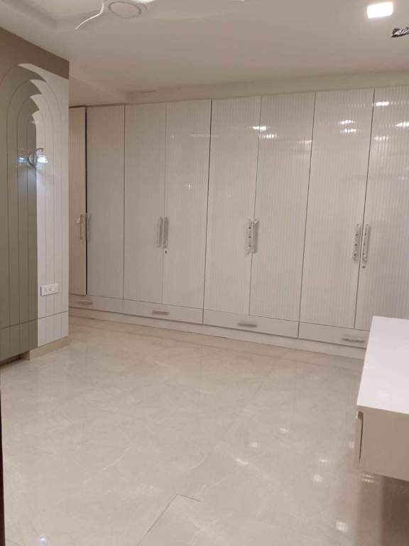  ultra luxury floors Bathroom