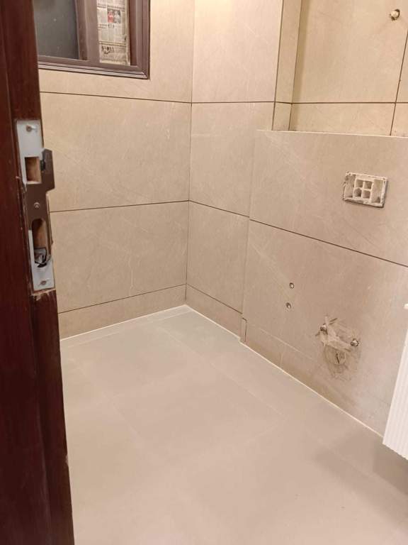  ultra luxury floors Bathroom