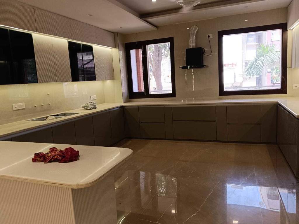  ultra luxury floors Kitchen