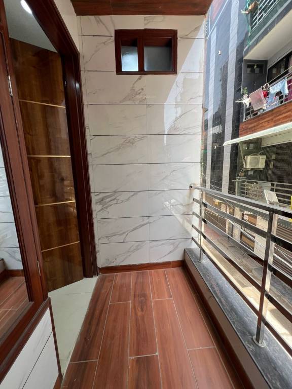 prope x luxury floors Balcony