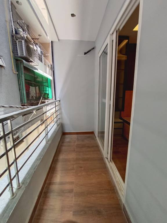 prope x luxury floors Balcony