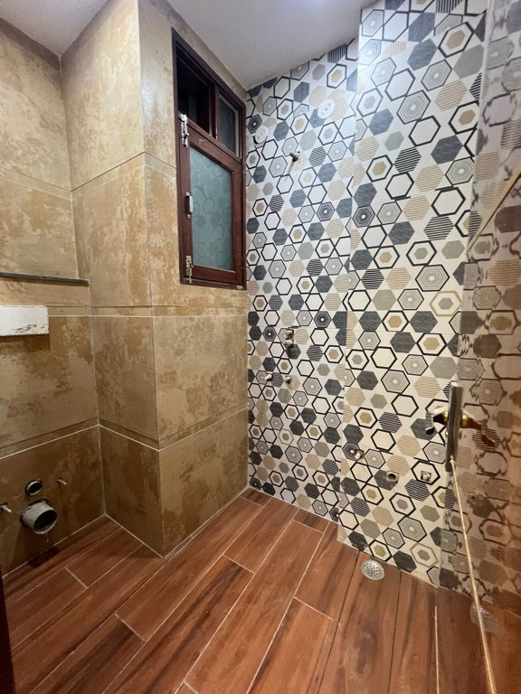 prope x luxury floors Bathroom