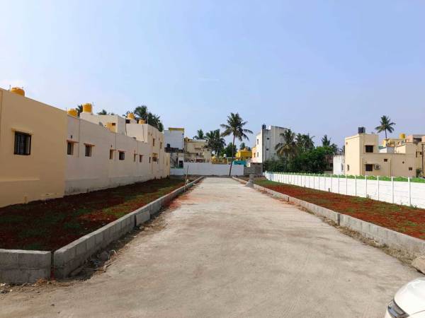  pride Internal Roads & Footpaths